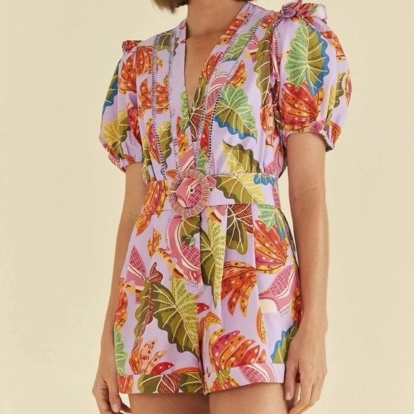 FARM Rio Pants - Farm Rio Lilac Beaks & Bananas Romper
Size Small